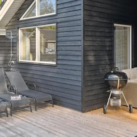 Villavilla 511 - Marielyst, Lollandfalstermon * Bøtø By